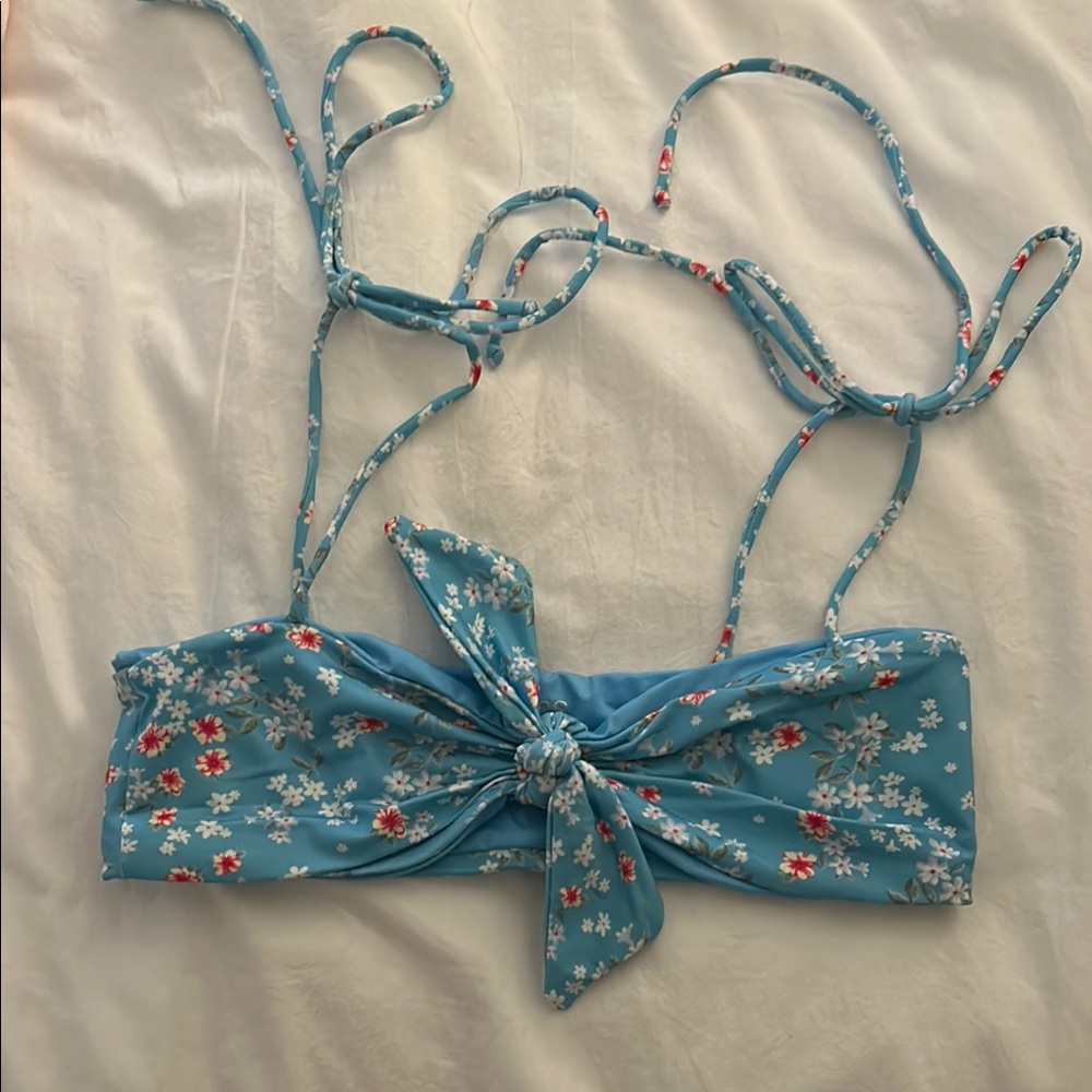 Frankie’s Bikinis Bandeau Top